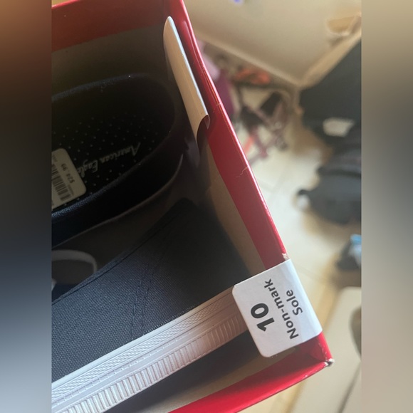 American Eagle Sneakers - Brand New in Box - never worn - Size 10 - Navy - Picture 2 of 4